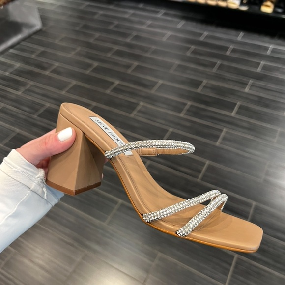 Never Worn Steve Madden Beige Sandals with Sparkling Straps - Picture 2 of 2